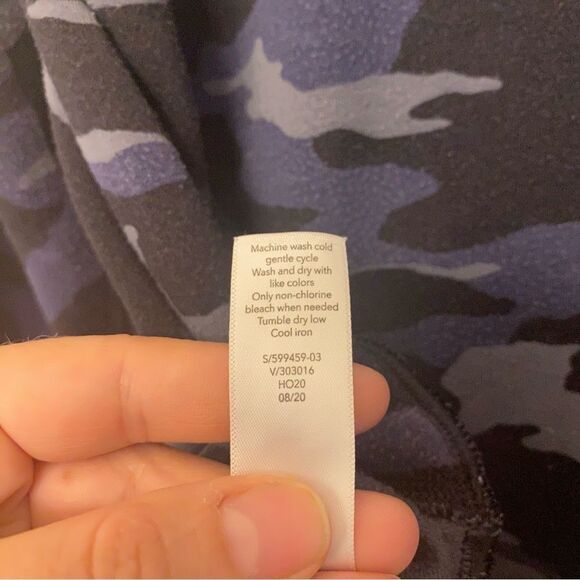 ATHLETA GIRL Cozy Cross Your Fingers Sweatshirt navy blue Camo modal XL 14 - Picture 6 of 10